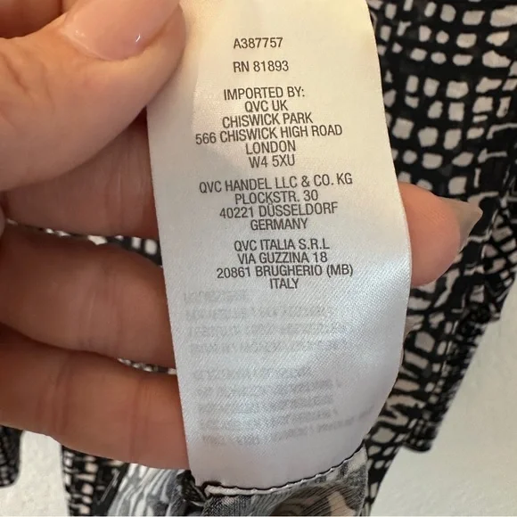 Susan Graver Plus 3X Black White Geometric Print Pleated Blouse Top Career Chic - Picture 7 of 10